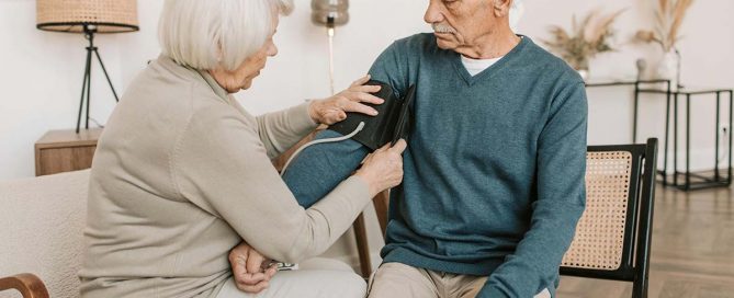 Yaşlı Hasta Bakıcı Hizmeti